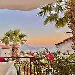 Miramar Villa