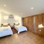 Miramar Villa *